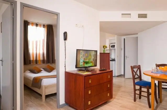 Apart Daire Capacity 4 One Bedroom
