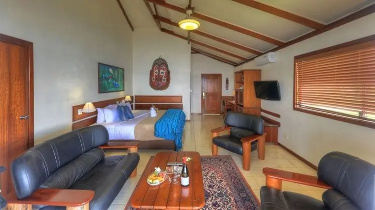 Executive Oda, Denize Bakan