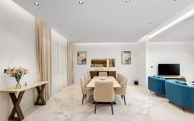 Deluxe Villa