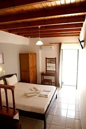 Dört Kişilik Oda, Deniz Manzaralı