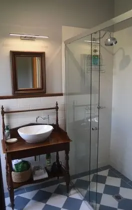 Deluxe Tek Büyük Yataklı Oda, 1 Büyük (Queen) Boy Yatak, Engellilere Uygun, Banyolu/Duşlu