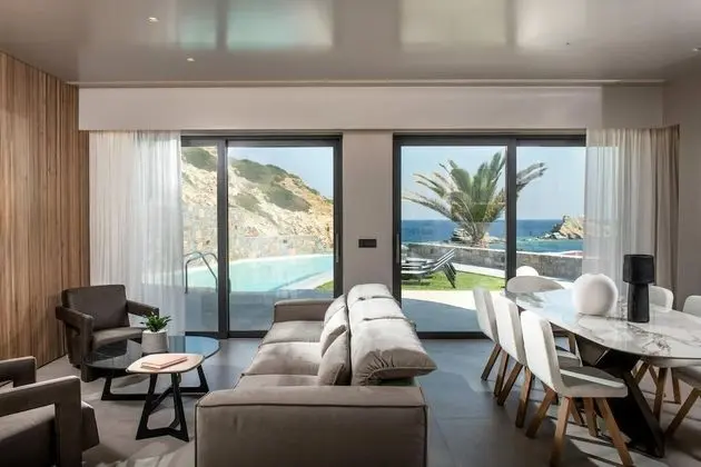 Villa, Sigara İçilebilir