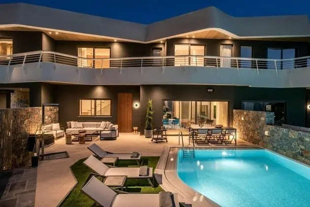 Villa, Sigara İçilebilir