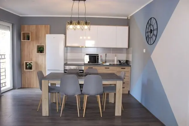 Madea Apartment 75