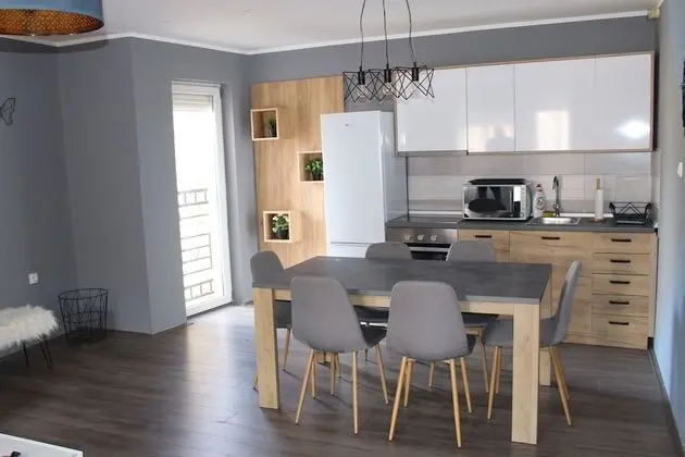 Madea Apartment 75