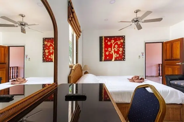 City Villa, 6 Yatak Odası, Kişiye Özel Havuzlu