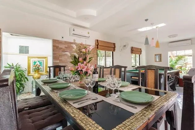 City Villa, 6 Yatak Odası, Kişiye Özel Havuzlu