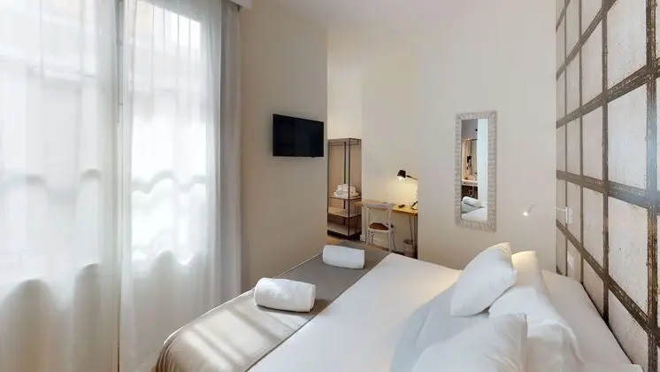 Superior Tek Büyük Yataklı Oda