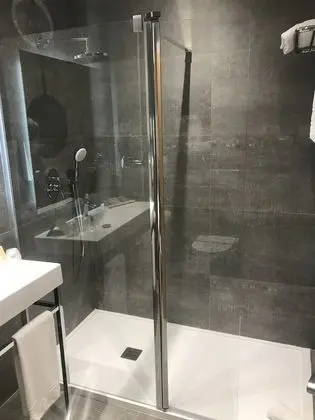 Büyük Yataklı Tek Kişilik Oda, Teras
