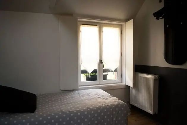 Comfort Üç Kişilik Oda, Özel Banyo, Bahçe Manzaralı (MADELEINE)