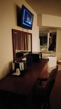 Süit, 1 En Büyük (King) Boy Yatak, Jakuzi