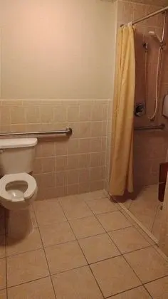 Süit, 1 En Büyük (King) Boy Yatak, Jakuzi