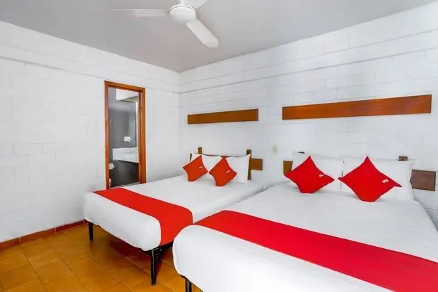 Standard Oda (2 Double Beds)