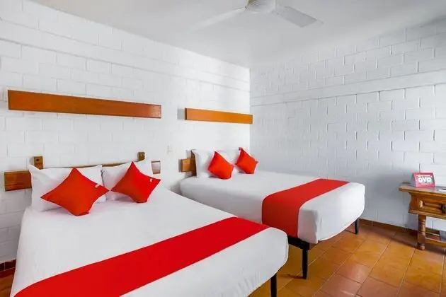 Standard Oda (2 Double Beds)