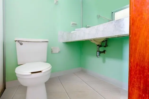 Standard Oda (2 Double Beds)