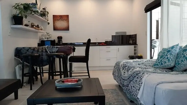 Exclusive Stüdyo Süit