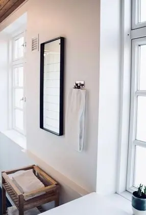 Tek Kişilik Oda, 1 Tek Kişilik Yatak, Ortak Banyo (1. floor)