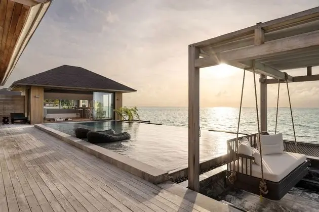 Grand Madifushi Serenity Pool Villa