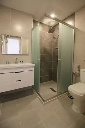 Standard Dört Kişilik Oda, Balkon, Şehir Manzaralı