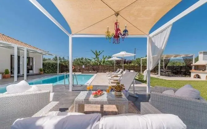 Deluxe Villa