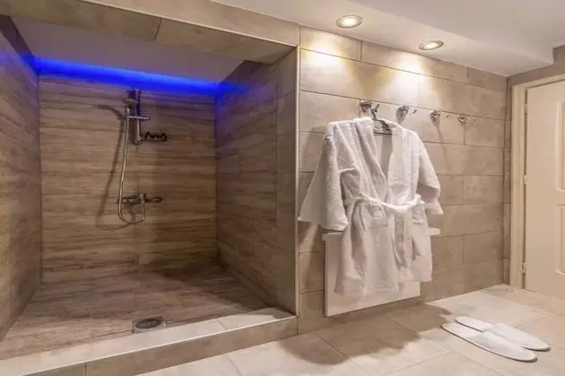 Luxury Villa, Birden Çok Yatak, Bahçeli (Madini Luxury Villa With Private Pool)