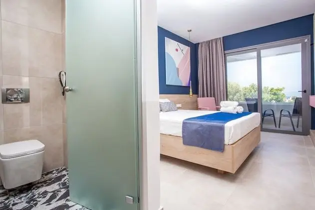 Deluxe Tek Büyük veya İki Ayrı Yataklı Oda, 1 Yatak Odası