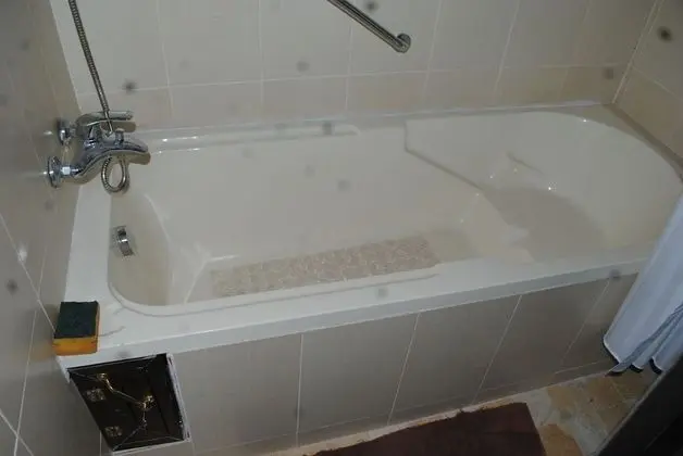 Classic Tek Büyük veya İki Ayrı Yataklı Oda