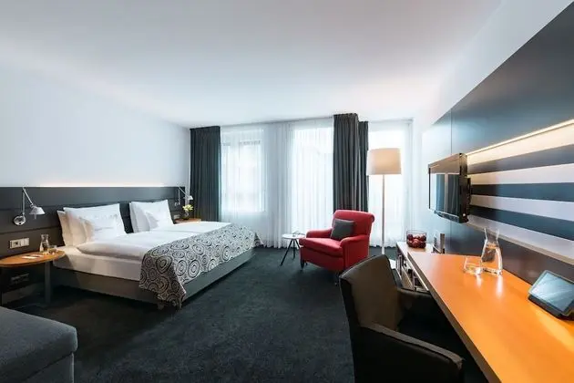 Standard Stüdyo, 1 En Büyük (King) Boy Yatak, Küçük Mutfak (Converts to 2 Twin Beds)