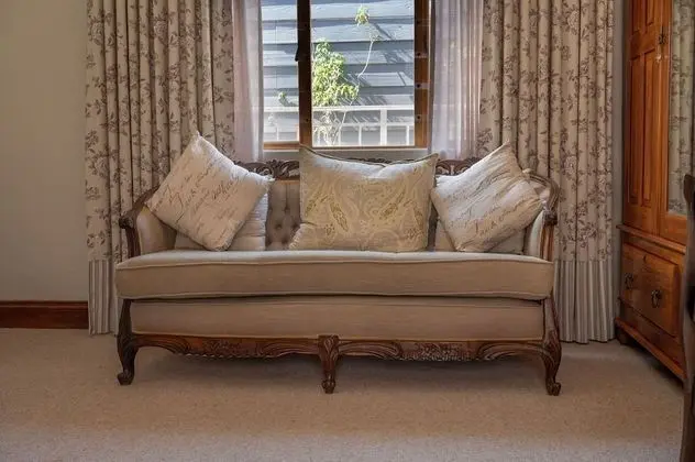 Standard Tek Büyük veya İki Ayrı Yataklı Oda (Manor)
