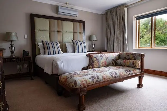 Standard Tek Büyük veya İki Ayrı Yataklı Oda (Manor)