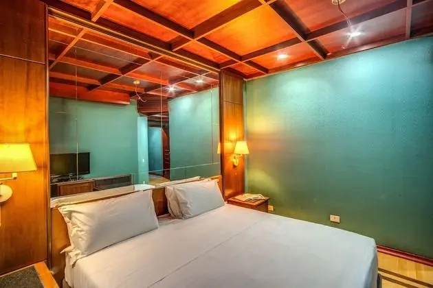 Superior Tek Büyük Yataklı Oda