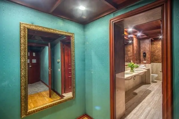 Superior Tek Büyük Yataklı Oda