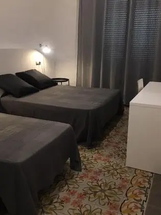 Tek Büyük Yataklı Oda