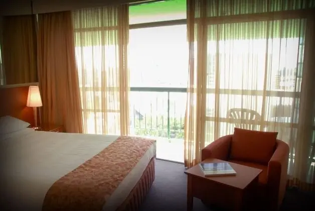 Standard Oda, 1 Büyük (Queen) Boy Yatak