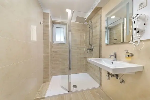 Deluxe Süit, 1 Yatak Odası, Şömine, Bahçe Manzaralı
