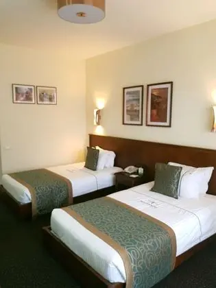 Superior Oda, Şehir Manzaralı