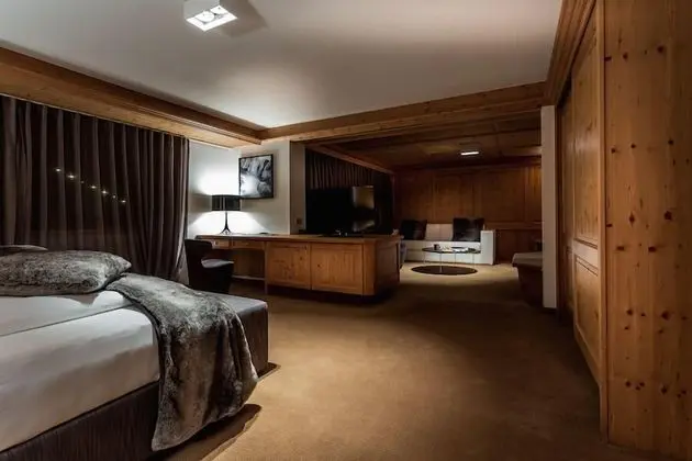 Comfort Tek Büyük Yataklı Oda, Balkon, Dağ Manzaralı