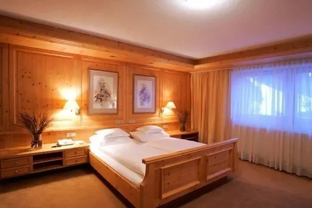 Comfort Tek Büyük Yataklı Oda, Balkon, Dağ Manzaralı