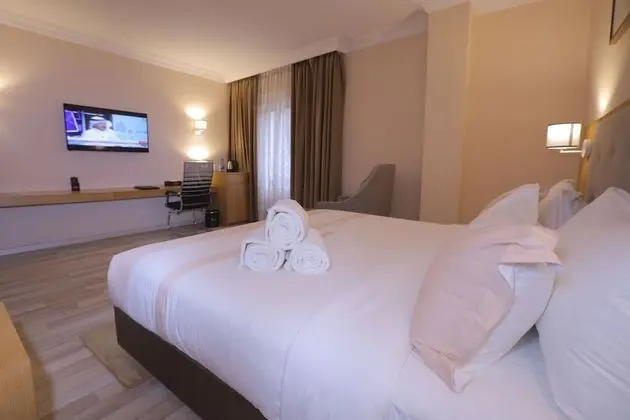 Executive King Room