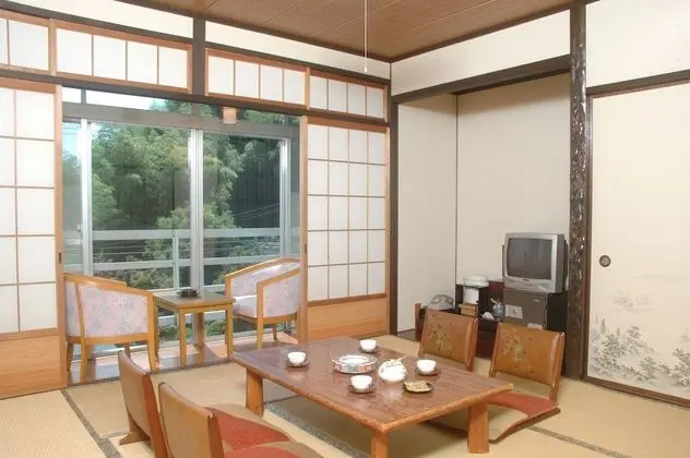 Traditional Dört Kişilik Oda (Japanese Style)