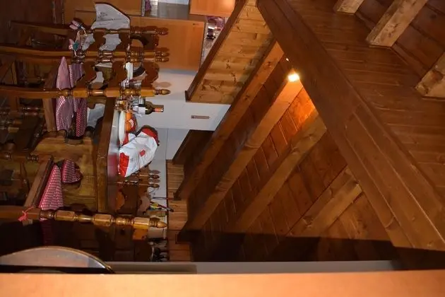 Ev, Birden Çok Yatak (Madonna di Campiglio )