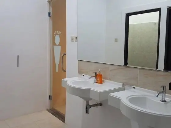 Ortak Ranzalı Oda, Sadece kadınlar için (1 Bed in 6 Beds)