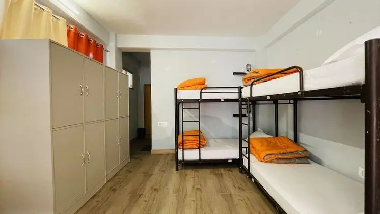 Superior 10 Bed Mixed Ensuite