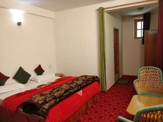 Superior Triple Bed Ensuite