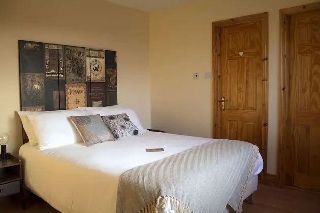 Tek Büyük Yataklı Oda (BALLYLIFFIN - UPSTAIRS)