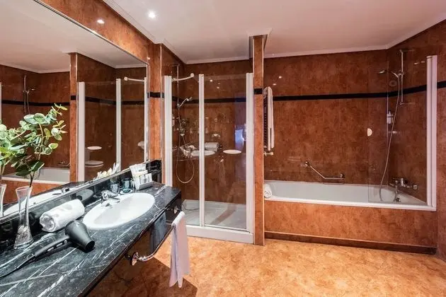 Standard Room with Views