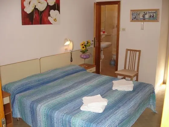 Tek Büyük veya İki Ayrı Yataklı Oda, Balkon