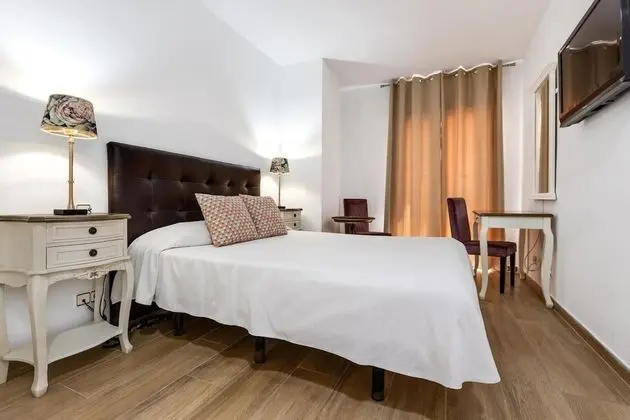 Tek Büyük Yataklı Oda, 1 Çift Kişilik veya 2 Tek Kişilik Yatak