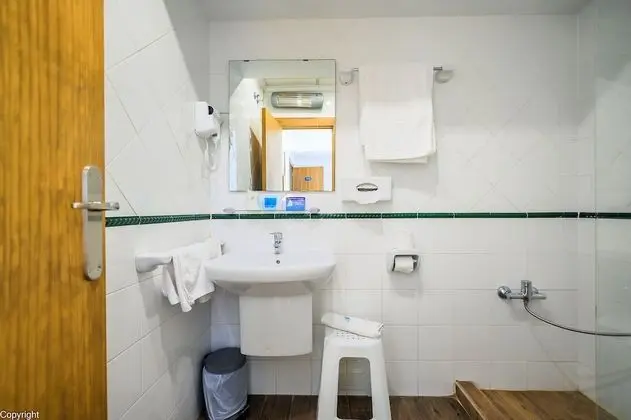 Tek Büyük Yataklı Oda, 1 Çift Kişilik veya 2 Tek Kişilik Yatak