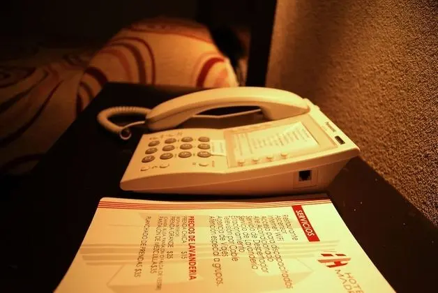 Tek Büyük Yataklı Oda, 2 Çift Kişilik Yatak